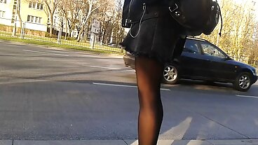 Lucah gaya anjing dengan cipap orang tua Violet Rain yang menggoda daripada Team Skeet