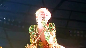 Filem bergambar video lucah pramugari dengan Cali Carter seksi dari Brazzers