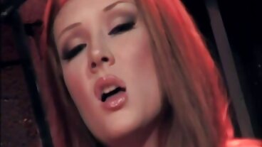 Adegan fleksibel dengan Amatur hebat daripada Dud Cast seks lucah