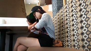 Filem Long Legs video seks wan nor azlin dengan Amatur yang cantik dari Czech AV