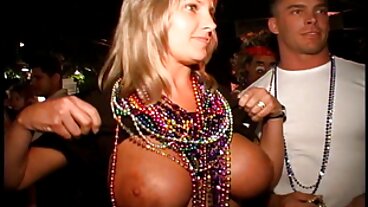 Filem video sex percuma muda dengan Alex Tanner miang dari Tug Pass