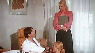 Aksi tegar lucah inggeris dengan Scarlit Scandal yang cantik dari Deep Lush