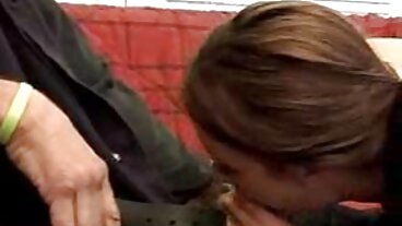 Adegan Rambut Panjang dengan Jeni Angel panas dari video lucah dalam kereta Team Skeet