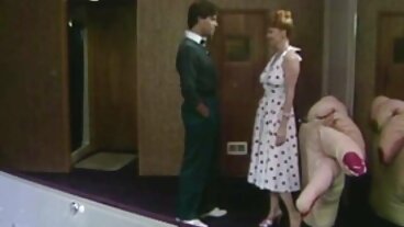 Aksi Legs On Shoulders bersama Willa yang cantik dari perempuan lucah Oldje