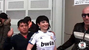 Video Legs On lucah artis Shoulders dengan Lilly Hall yang hebat daripada MYLF